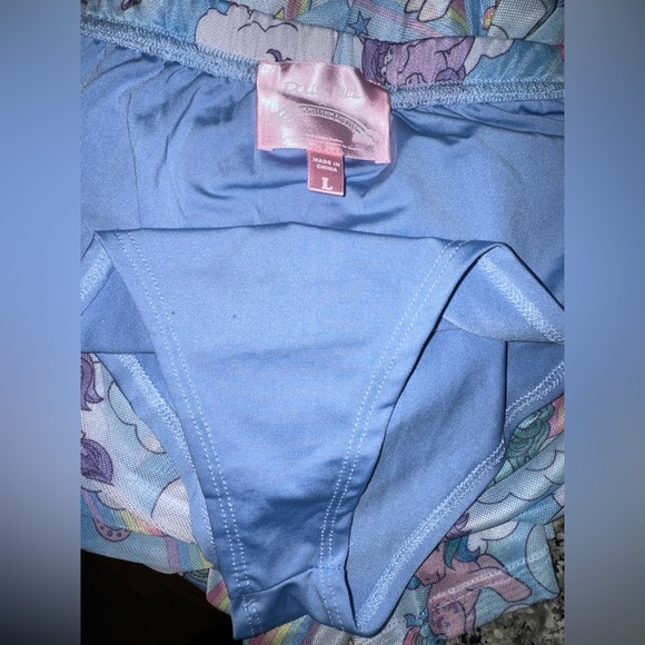 Dolls Kill My Little Pony Mesh Wrap Set size Large - Picture 11 of 15